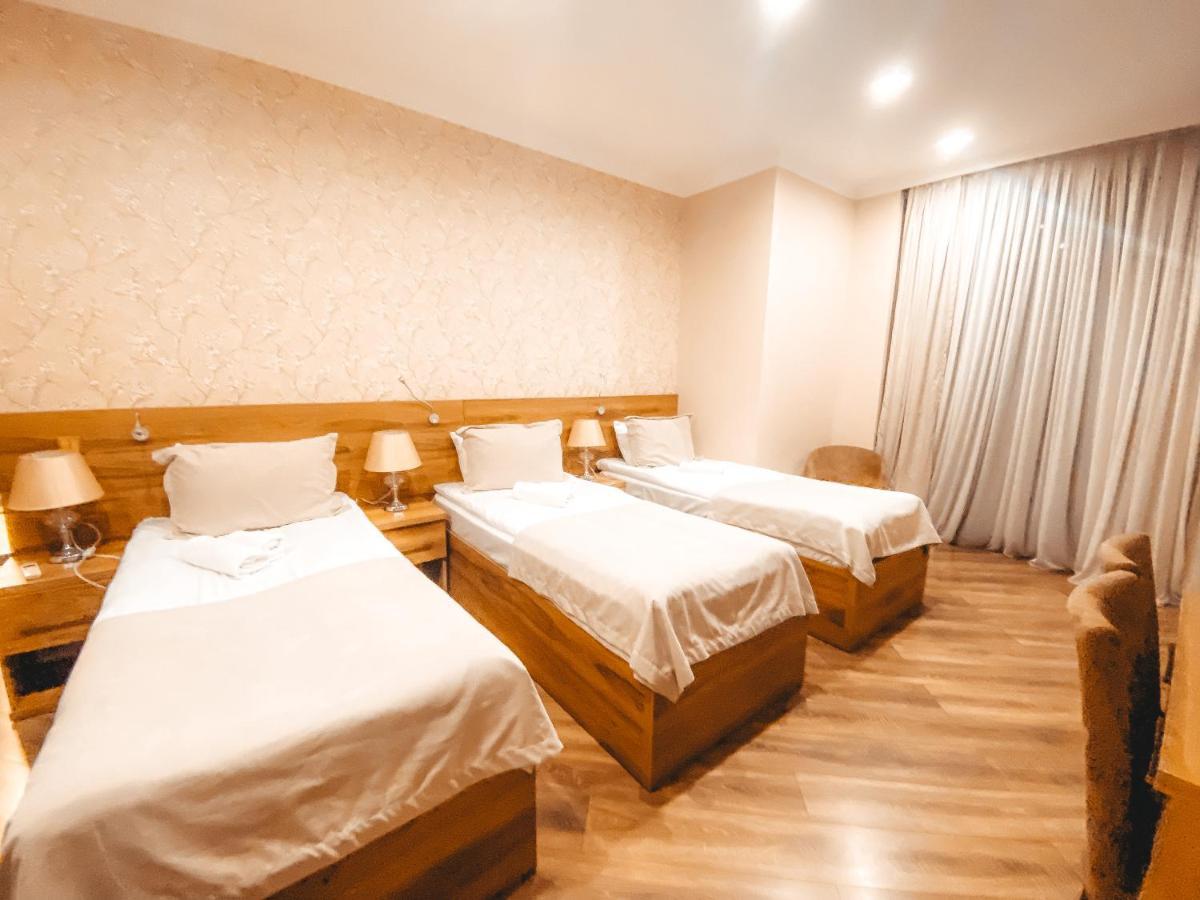 Sunset Tbilisi Luxury Aparthotel Екстер'єр фото