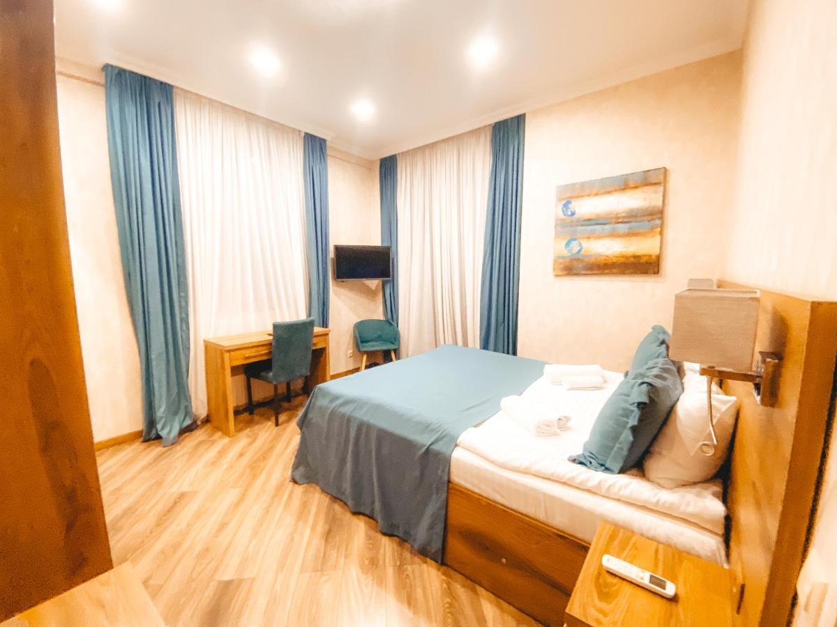 Sunset Tbilisi Luxury Aparthotel Екстер'єр фото
