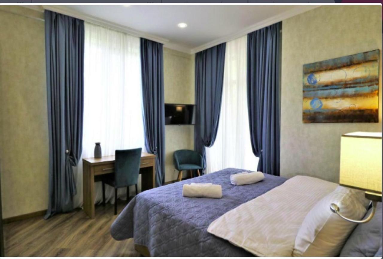 Sunset Tbilisi Luxury Aparthotel Екстер'єр фото
