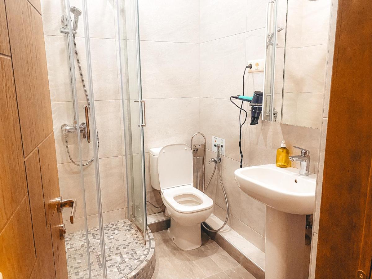 Sunset Tbilisi Luxury Aparthotel Екстер'єр фото