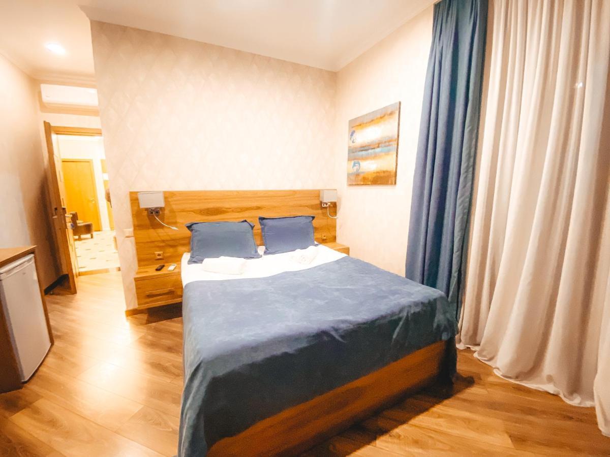 Sunset Tbilisi Luxury Aparthotel Екстер'єр фото