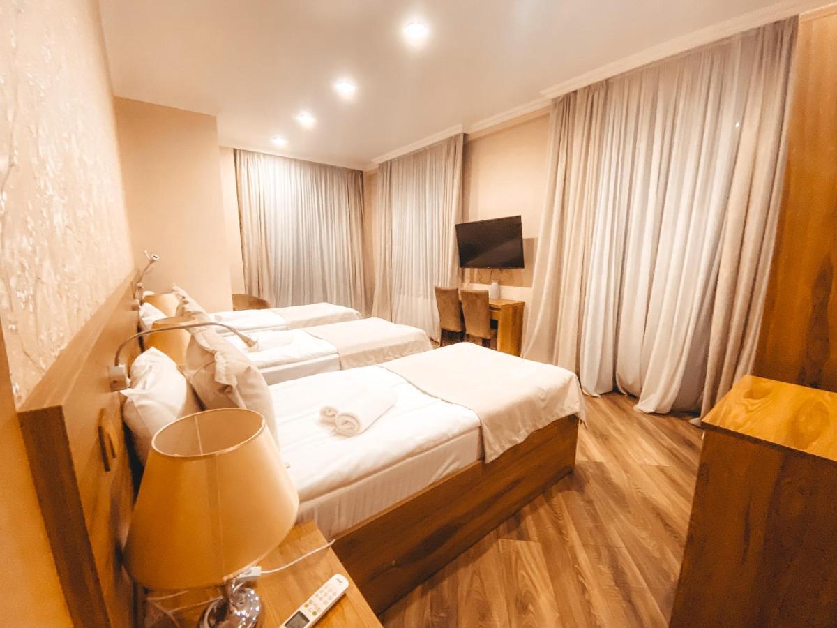 Sunset Tbilisi Luxury Aparthotel Екстер'єр фото